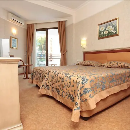 Palm Kusadası