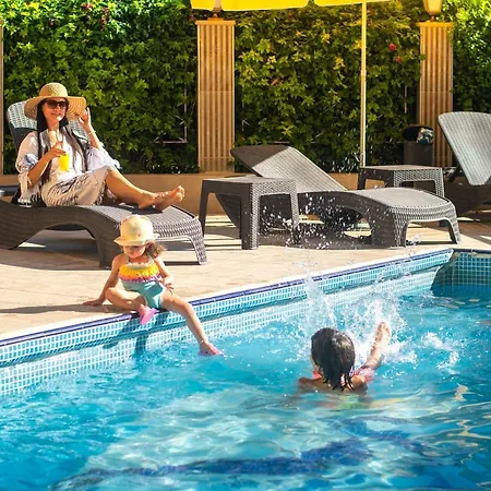 Palm Kusadası