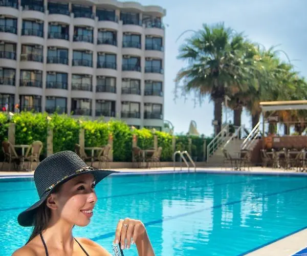 Palm Hotel 4*