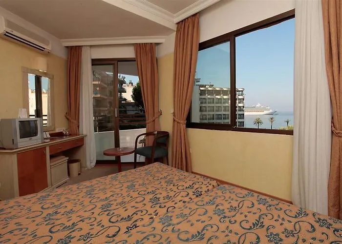 Palm 4* Kusadasi